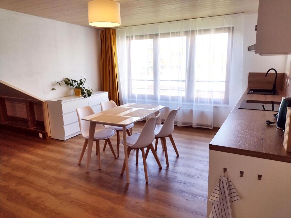 Apartman Kollarovi Ceske Budejovice Exterior photo
